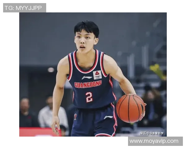 广州篮球队以96分稳居锦标赛积分榜首位展现强大实力